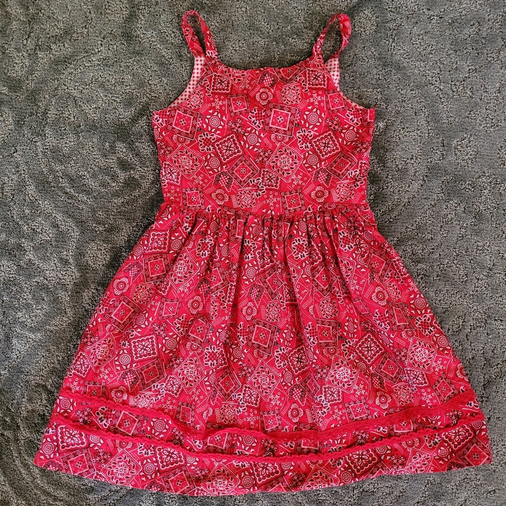 Girls dress size 10